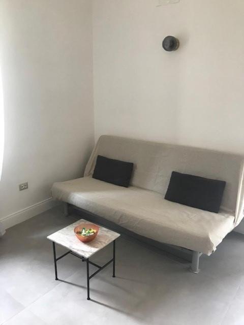 App 30 Naples